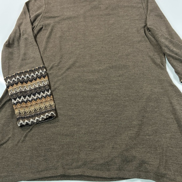 Indigo Soul Sweater Shirt Women’s Large Brown Crochet Shark Bite Asymmetrical - Picture 7 of 11